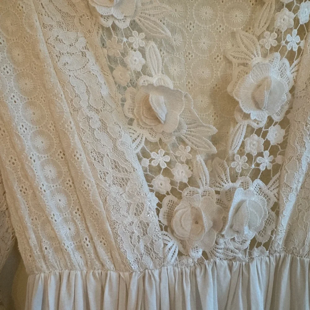 Italian hand made Vintage-Inspired White Lace Maxi Dress